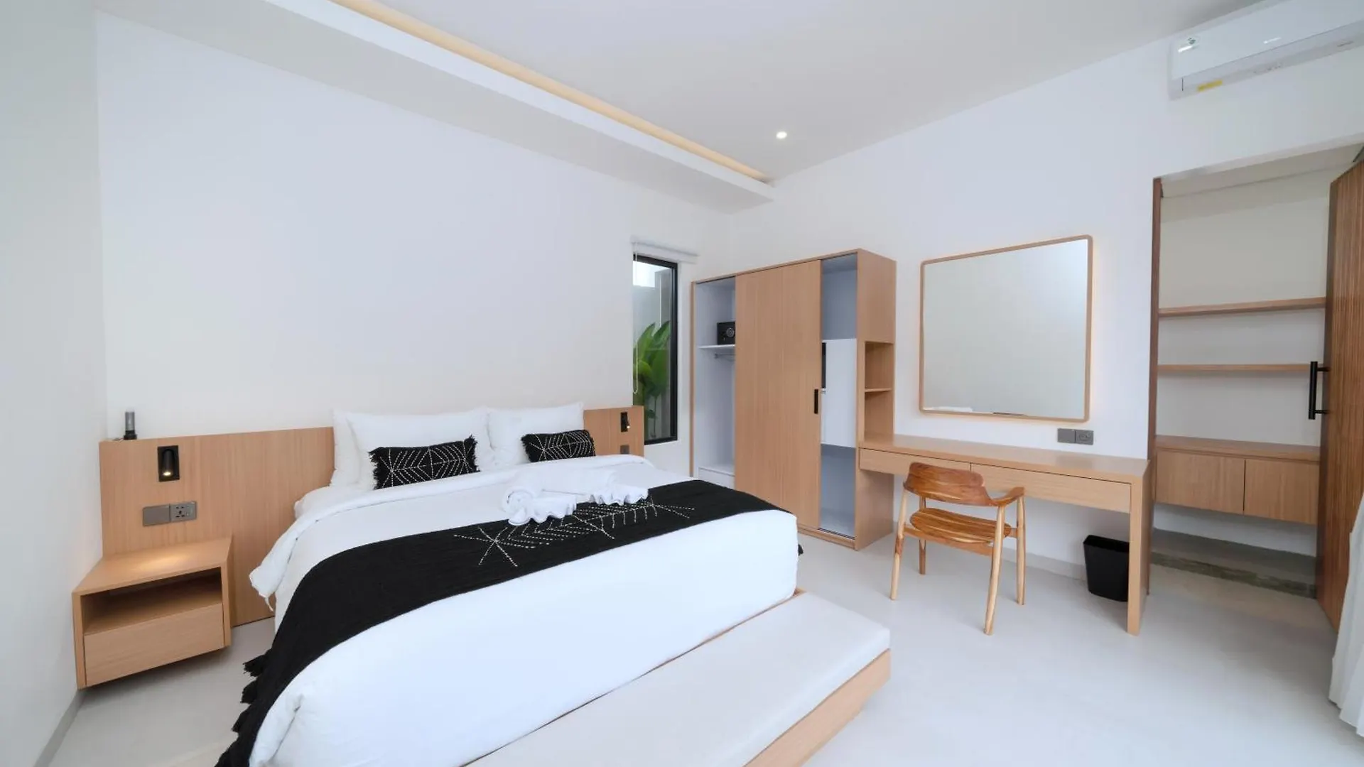 Balangan Villa 4 Bedroom Uluwatu   Uluwatu (Bali)