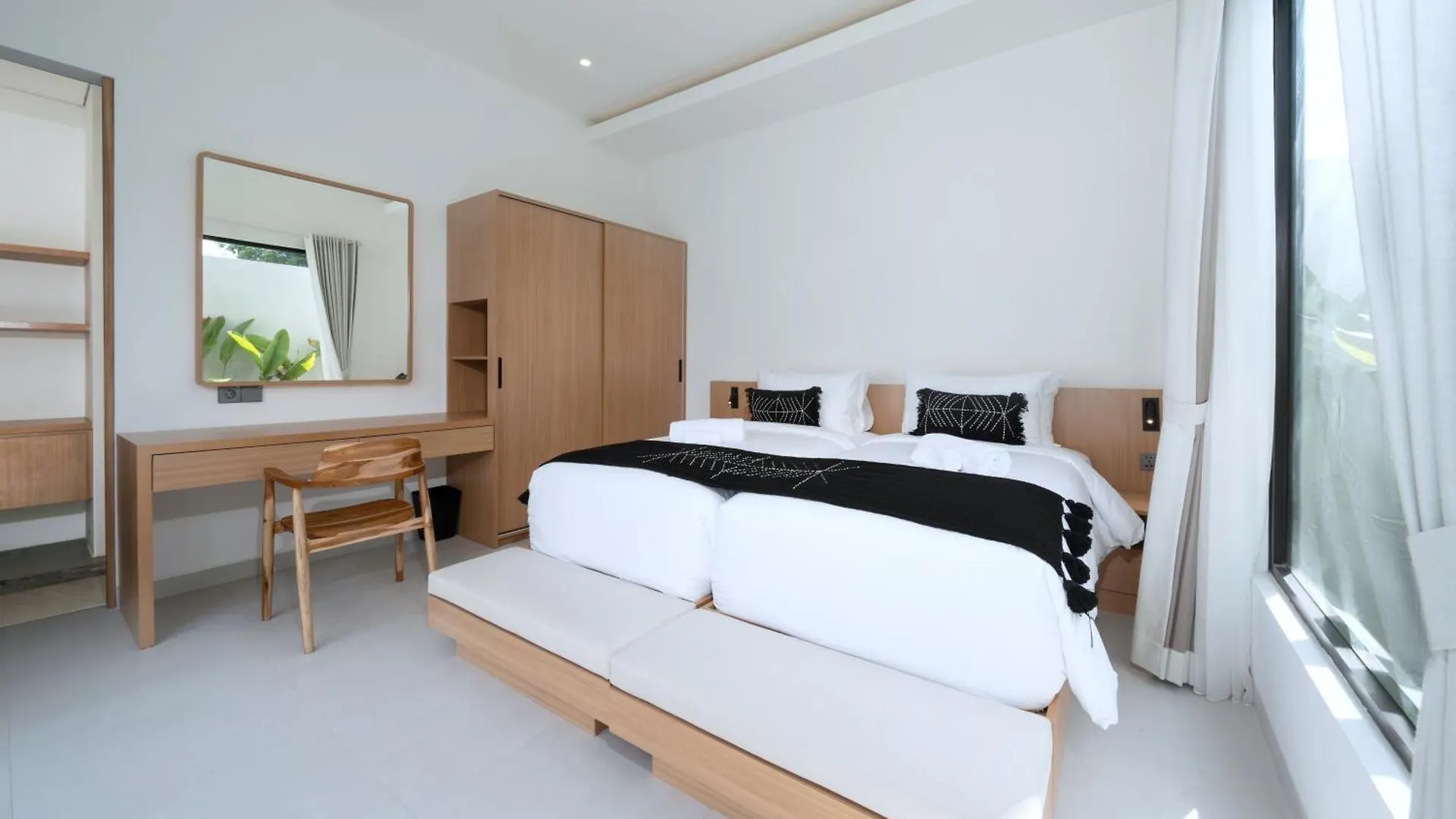 Balangan Villa 4 Bedroom Uluwatu  Uluwatu (Bali)