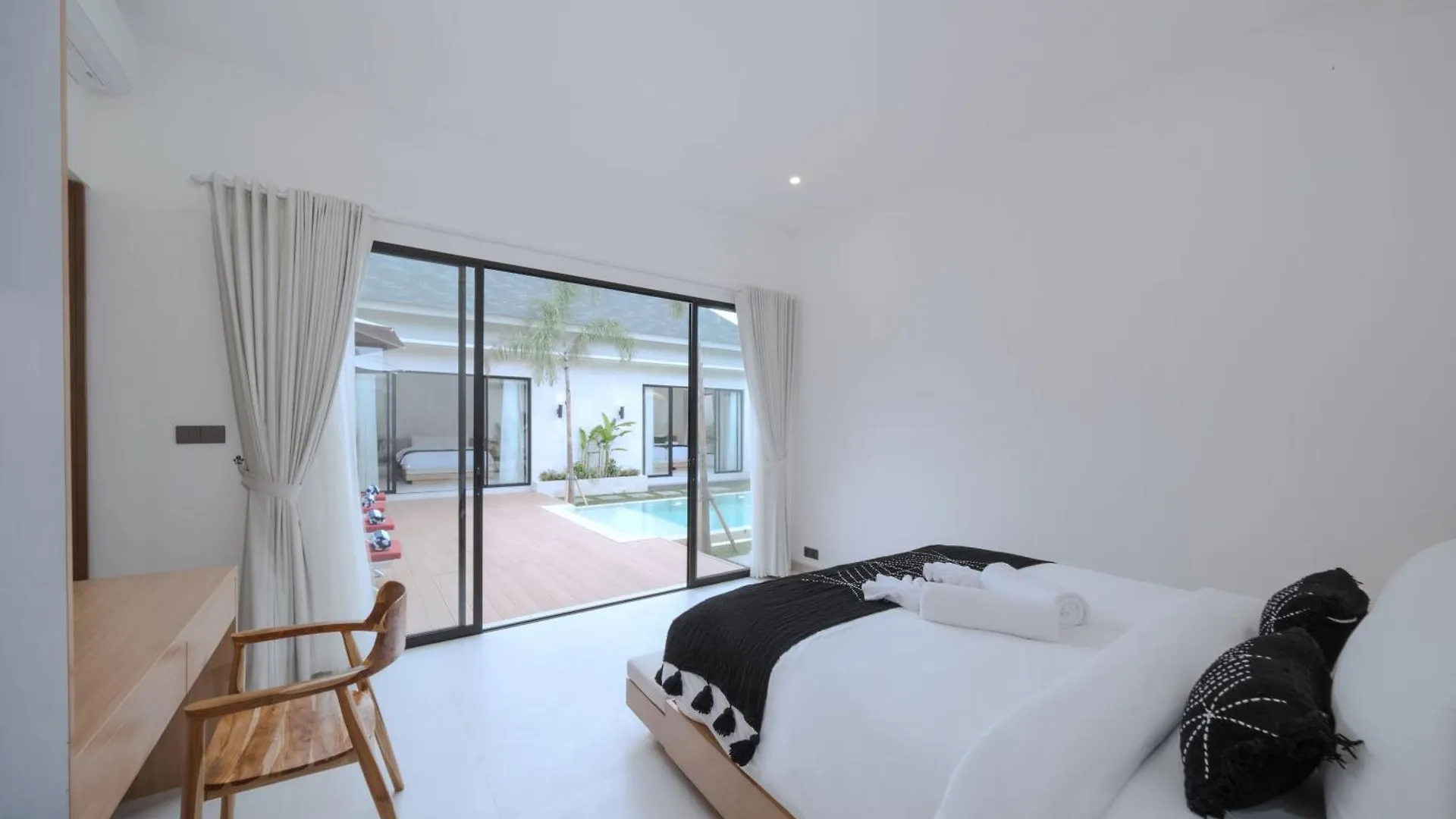 Balangan Villa 4 Bedroom Uluwatu